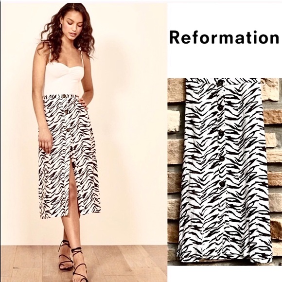 Reformation Dresses & Skirts - NWT Reformation gorgeous Midi Linen Button Skirt